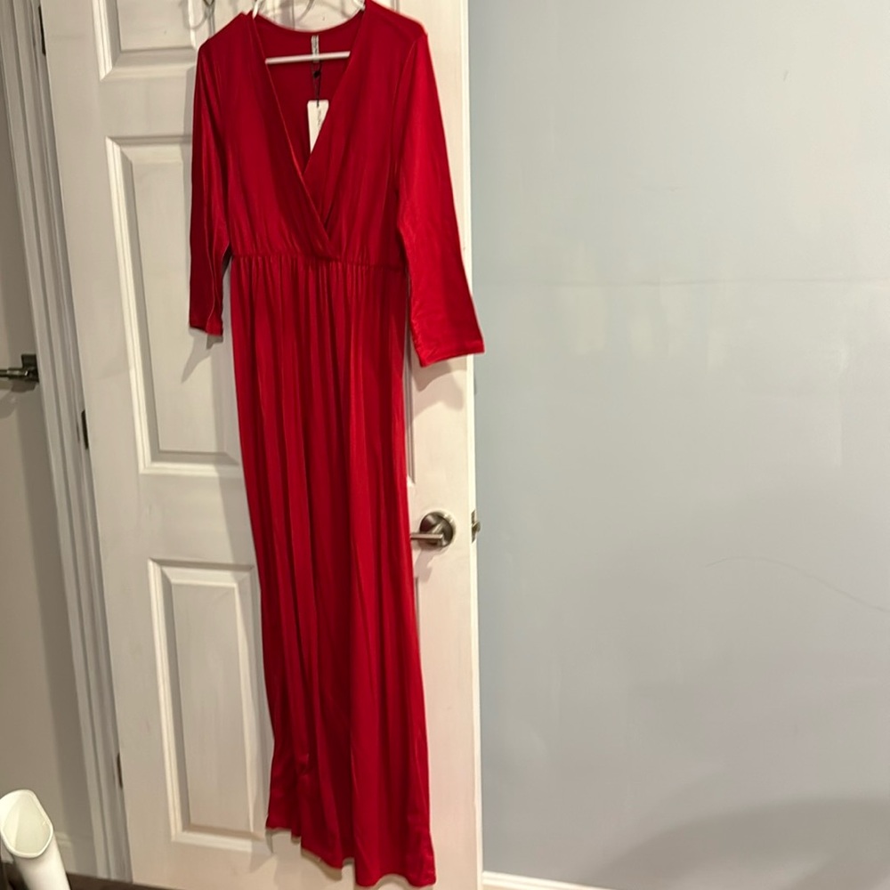 Brand new maternity dress